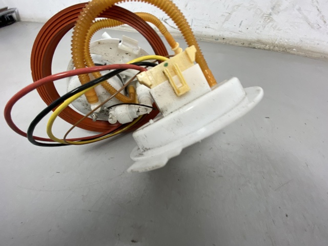 8W0919087J VAG Бензонасос купить в Украина