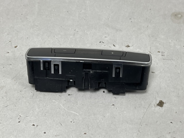 8W0919158 VAG Блок управления кондиционером купить в Хмельницкий