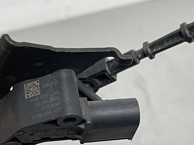 VAG 8W0941309C Датчик уровня положения кузова задний левый в наличии Киев