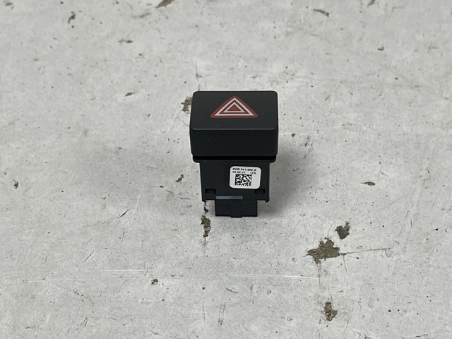 VAG 8W0941509A Кнопка включения аварийного сигнала в наличии Полтава