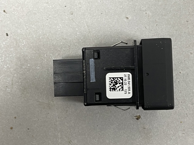 8W0941509A VAG Кнопка включения аварийного сигнала купить в Тернополь