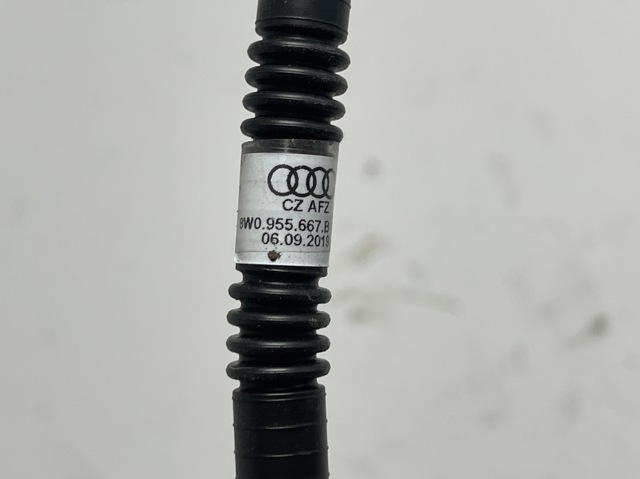 8W0955667B купить Тернополь