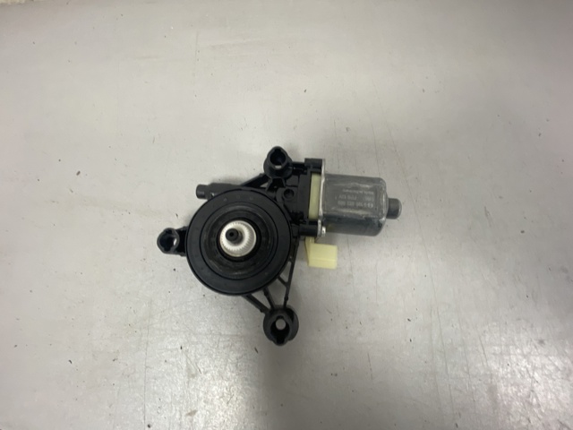 Мотор стеклоподъемника двери задней, левой 8W0959811 VAG
