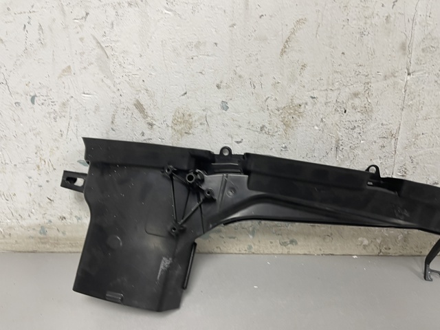 Дефлектор обдува салона 8W1819726A VAG