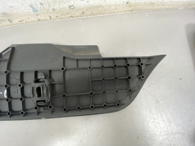 8W1863311A VAG купить в Львов