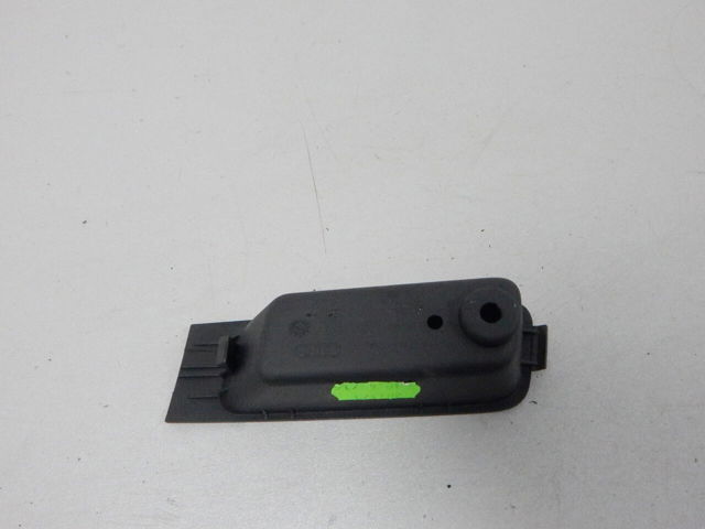 VAG 8W1864132A в наличии Николаев