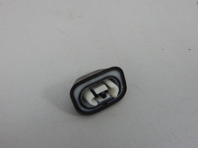 VAG 8W5827373 в наличии Житомир