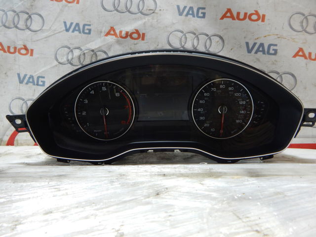 Приборная доска 8W5920840A VAG