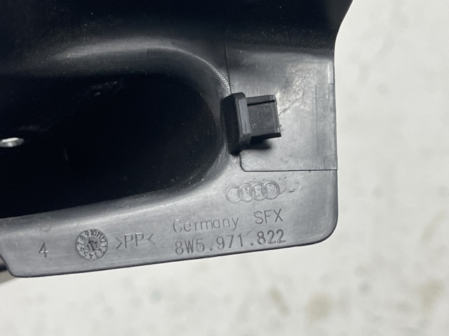 8W5971822 VAG купить в Хмельницкий