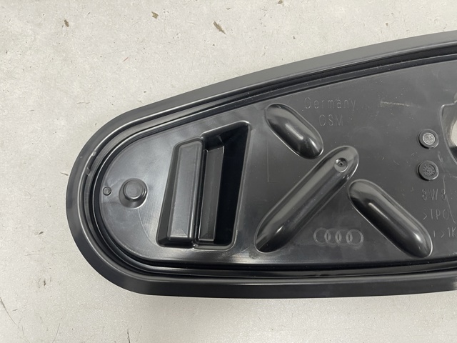 VAG 8W8837915 в наличии Киев