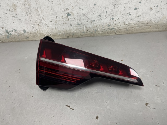 8W9945093AA Фонарь задний левый внутренний купить Чернигов