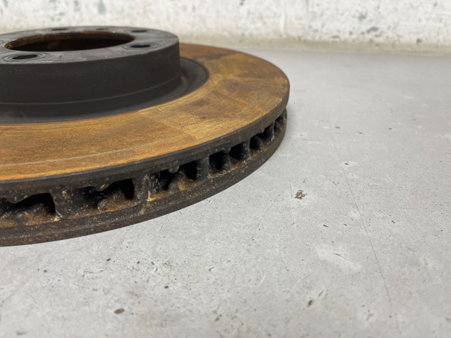Тормоз дисковый передний 95C615301A VAG
