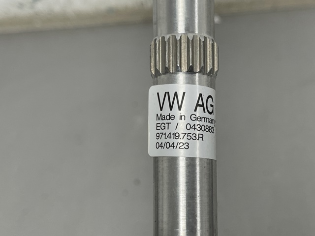 VAG 971419753R Вал рулевой колонки нижний в наличии Киев