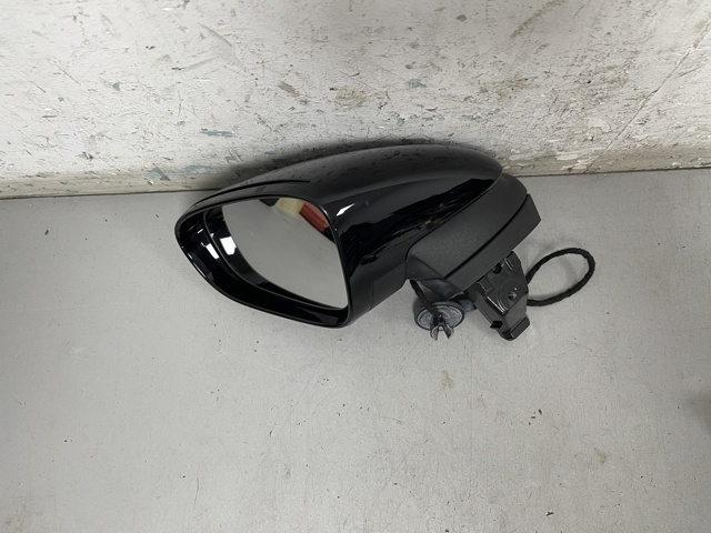 PORSCHE 992857527F в наличии Ирпень
