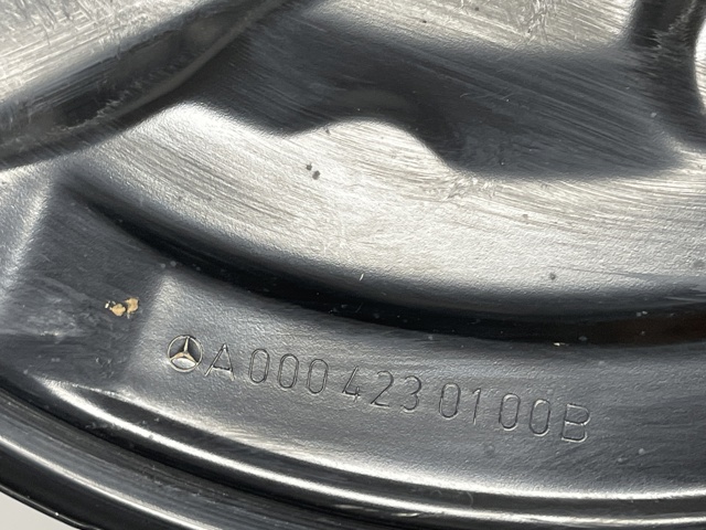 A0004230100 MERCEDES Защита тормозного диска заднего купить в Днепр