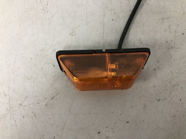 Указатель поворота крыла A0018204921 MERCEDES