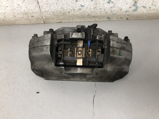 A0114219898 MERCEDES Суппорт тормозной передний правый купить в Хмельницкий