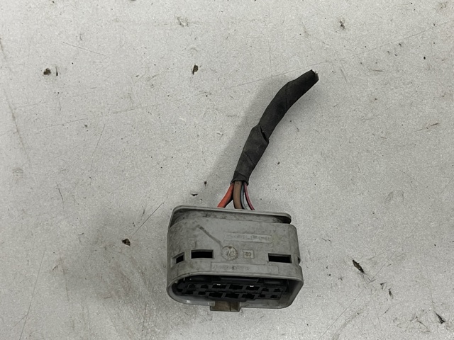 Провод фары A0525455626 MERCEDES