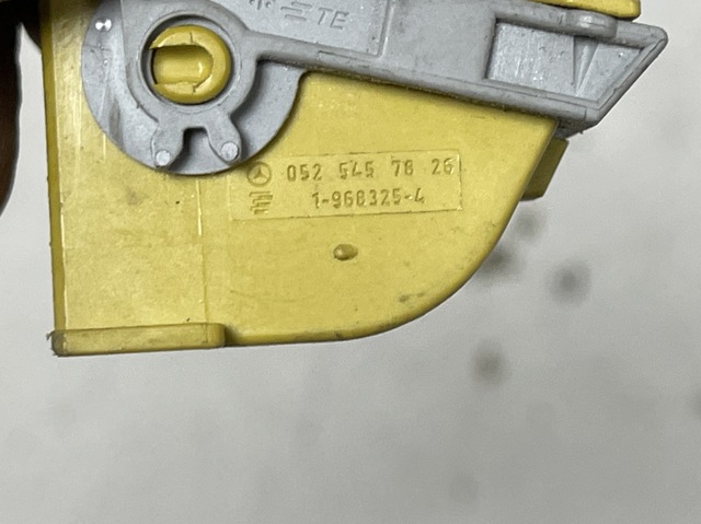 A0525457826 MERCEDES купить в Днепр
