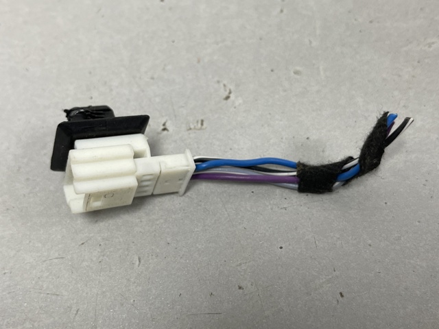 A0565453128 MERCEDES купить в Ирпень