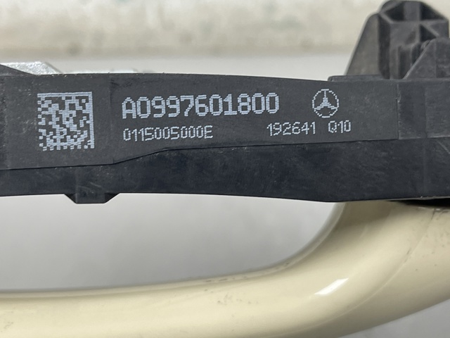 A0997601800 Держатель наружной ручки двери передней правой купить Каменское