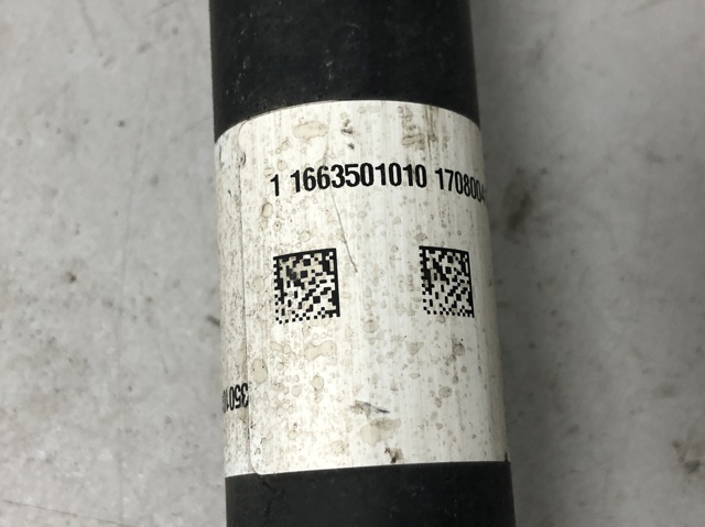 Привод задний A1663501010 MERCEDES
