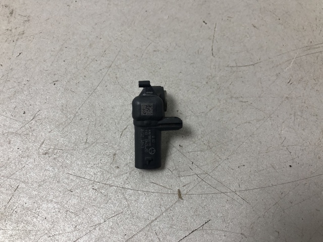 Датчик подушки безопасности A1679050700 MERCEDES