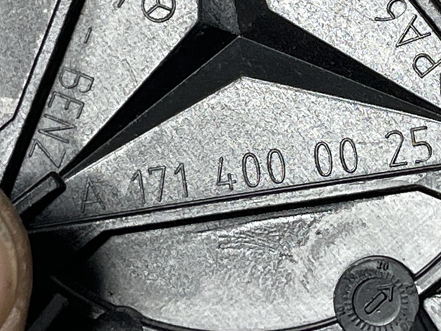 A1714000025 MERCEDES Колпаки купить в Украина