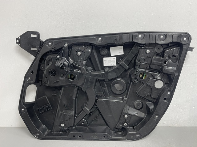 Механизм стеклоподъемника двери передней, правой A2137205205 MERCEDES
