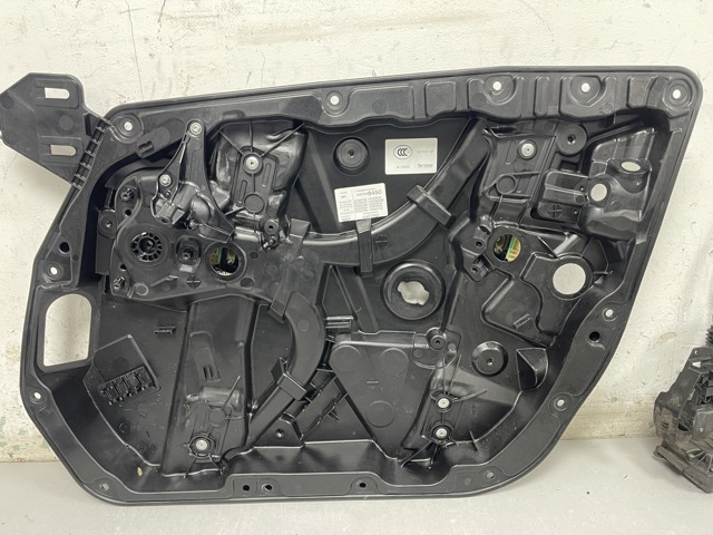 MERCEDES A2137205205 Механизм стеклоподъемника двери передней правой в наличии Хмельницкий