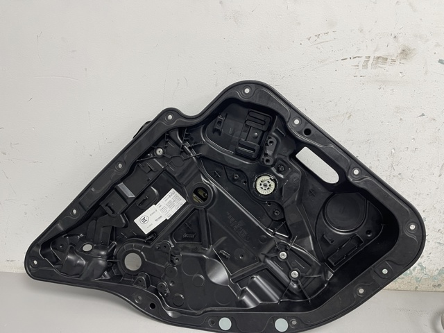 MERCEDES A2137306705 Механизм стеклоподъемника двери задней левой в наличии Львов