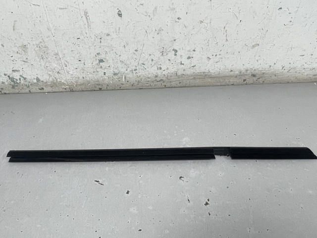 MERCEDES A2137350865 в наличии Киев