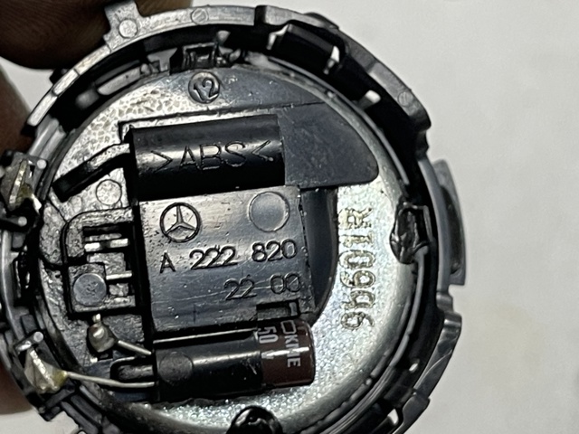 2228202200 MERCEDES Динамик передней двери купить в Черновцы