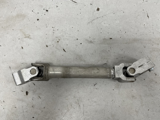 Колонка рулевого управления A2464600409 MERCEDES