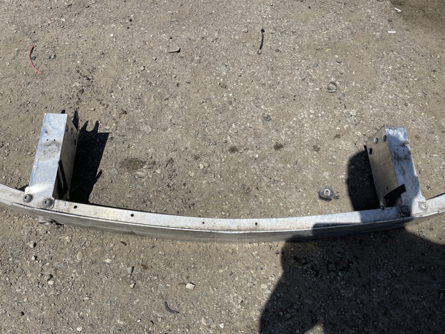 Балка бампера переднего A2466201100 MERCEDES