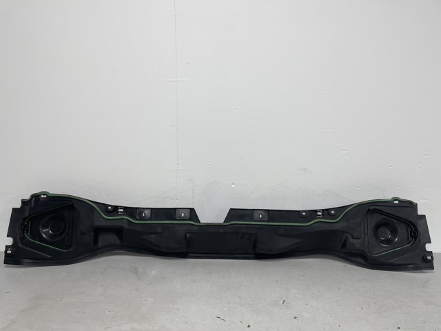 Решетка дворников A2468300213 MERCEDES