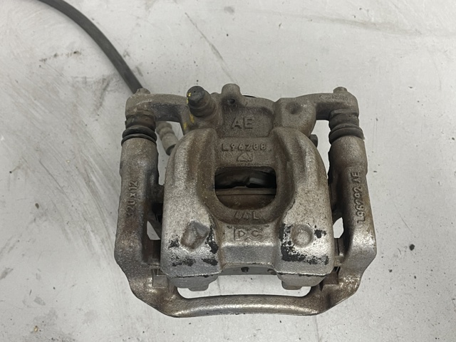 MERCEDES A2474233900 Суппорт задний левый в наличии Тернополь
