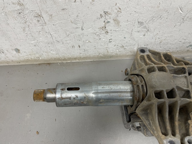 Колонка рулевого управления A2534604200 MERCEDES