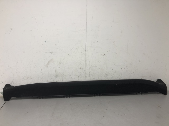 MERCEDES A2536980300 Накладка (молдинг) порога наружная левая в наличии Ирпень