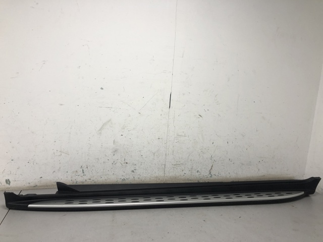 MERCEDES A2536980300 Накладка (молдинг) порога наружная левая в наличии Харьков
