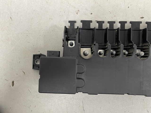 MERCEDES 2975402001 в наличии Ужгород