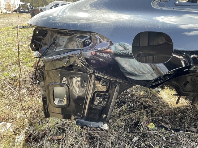 Крыло правое заднее A2976303601 MERCEDES