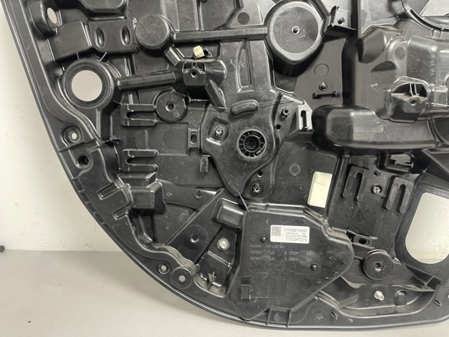 Стеклоподъемник левой задней двери A2977302103 MERCEDES