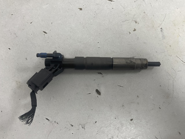 Форсунка инжектора A6540700087 MERCEDES