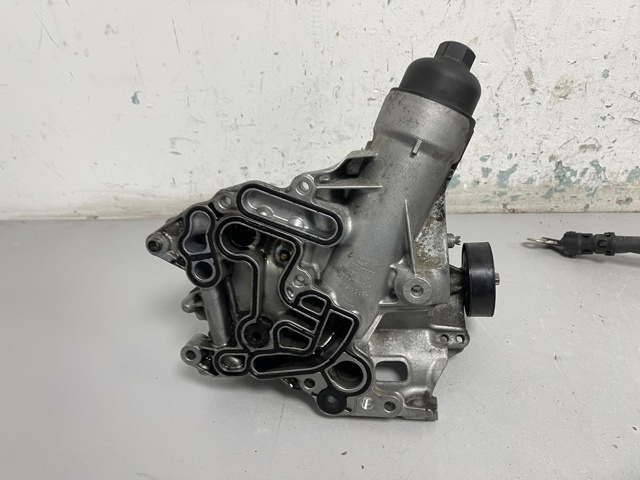 Корпус маслофильтра A6541805700 MERCEDES