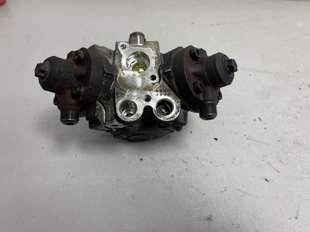MERCEDES A6560705100 ТНВД в наличии Одесса