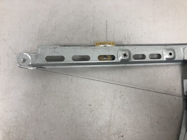 MERCEDES A9107201000 Стеклоподъемник передней левой двери в наличии Ужгород