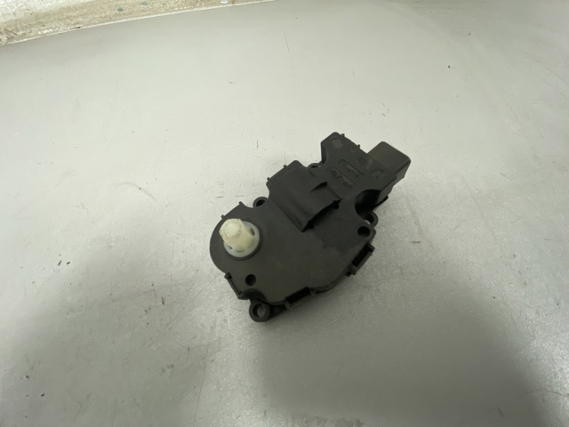 K9749007 Привод заслонки печки купить Кривой Рог
