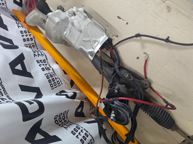 5QM423051A VAG Рулевая рейка купить в Одесса