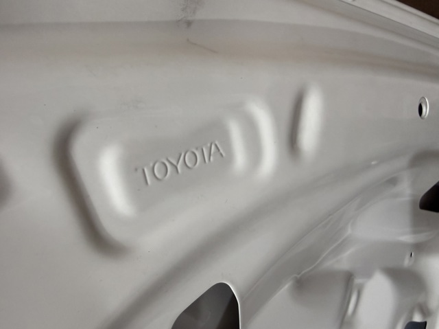 TOYOTA 5330147110 Капот в наличии Тернополь